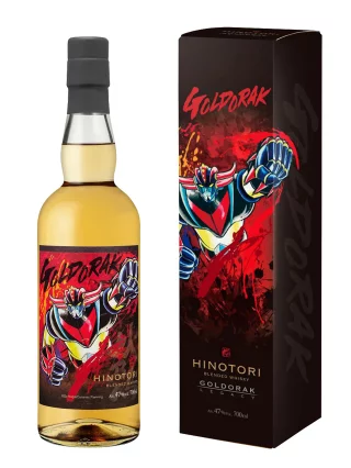Bouteille de whisky japonais Hinotori Goldorak Legacy 2025, édition limitée à 47°, présentée dans un flacon collector orné du hé