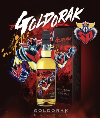 Bouteille de whisky japonais Hinotori Goldorak Legacy 2025, édition limitée à 47°, présentée dans un flacon collector orné du hé